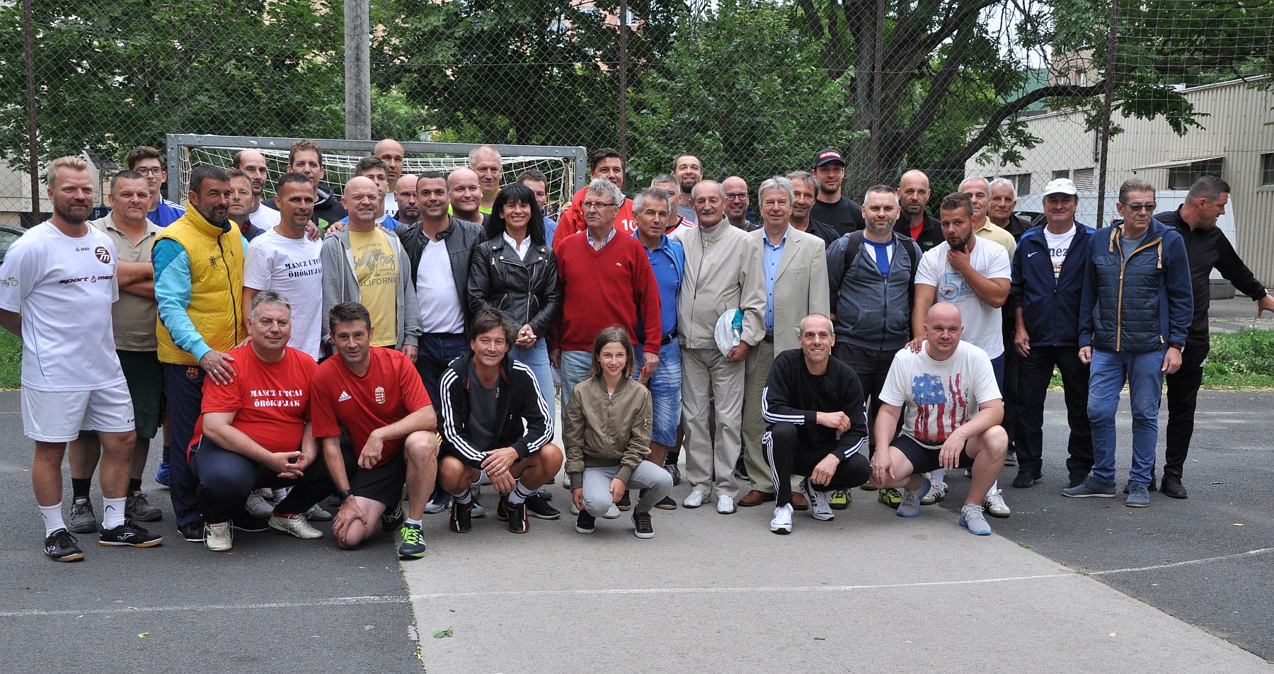 Tizedik alkalommal találkoztak - retro foci és nosztalgia a Mancz János utcai pályán